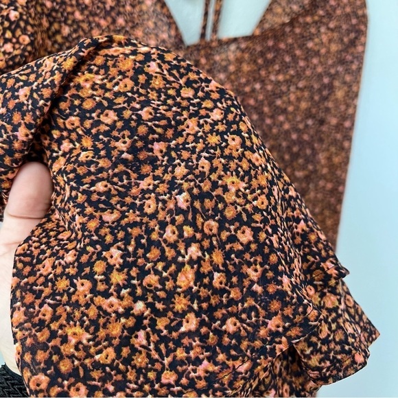 Mossimo Black Orange Micro Floral Flowy Boho Top- Size M - Picture 2 of 11